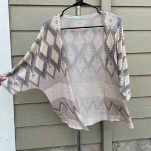 Maurices Beige and Gray Patterned Poncho